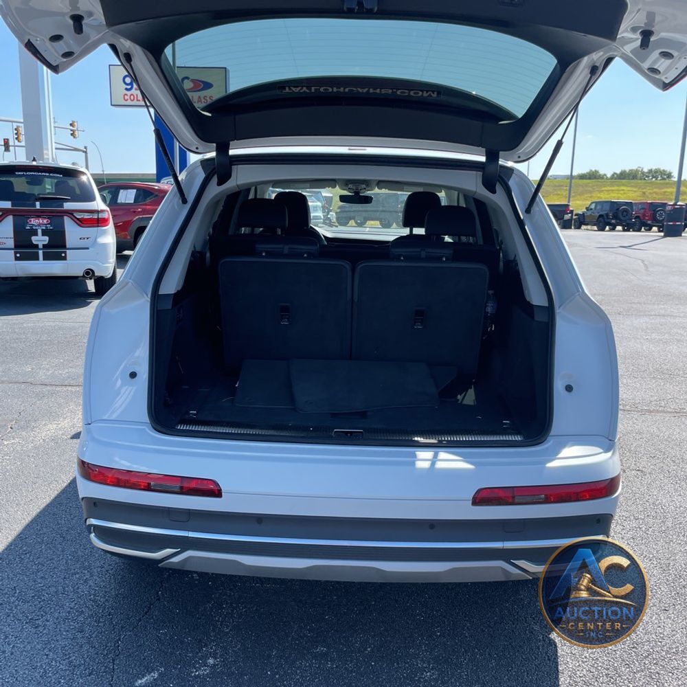 2024 Audi Q7 Premium Plus 55