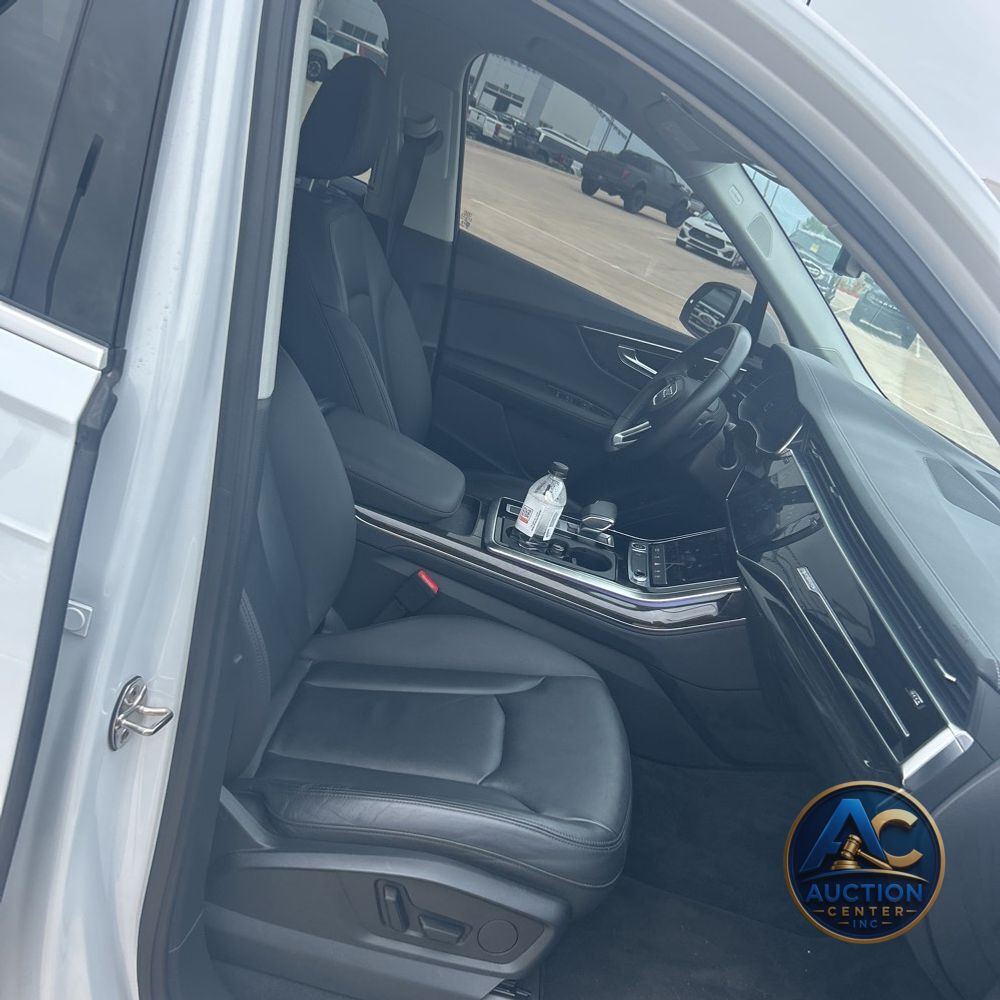 2024 Audi Q7 Premium Plus 55
