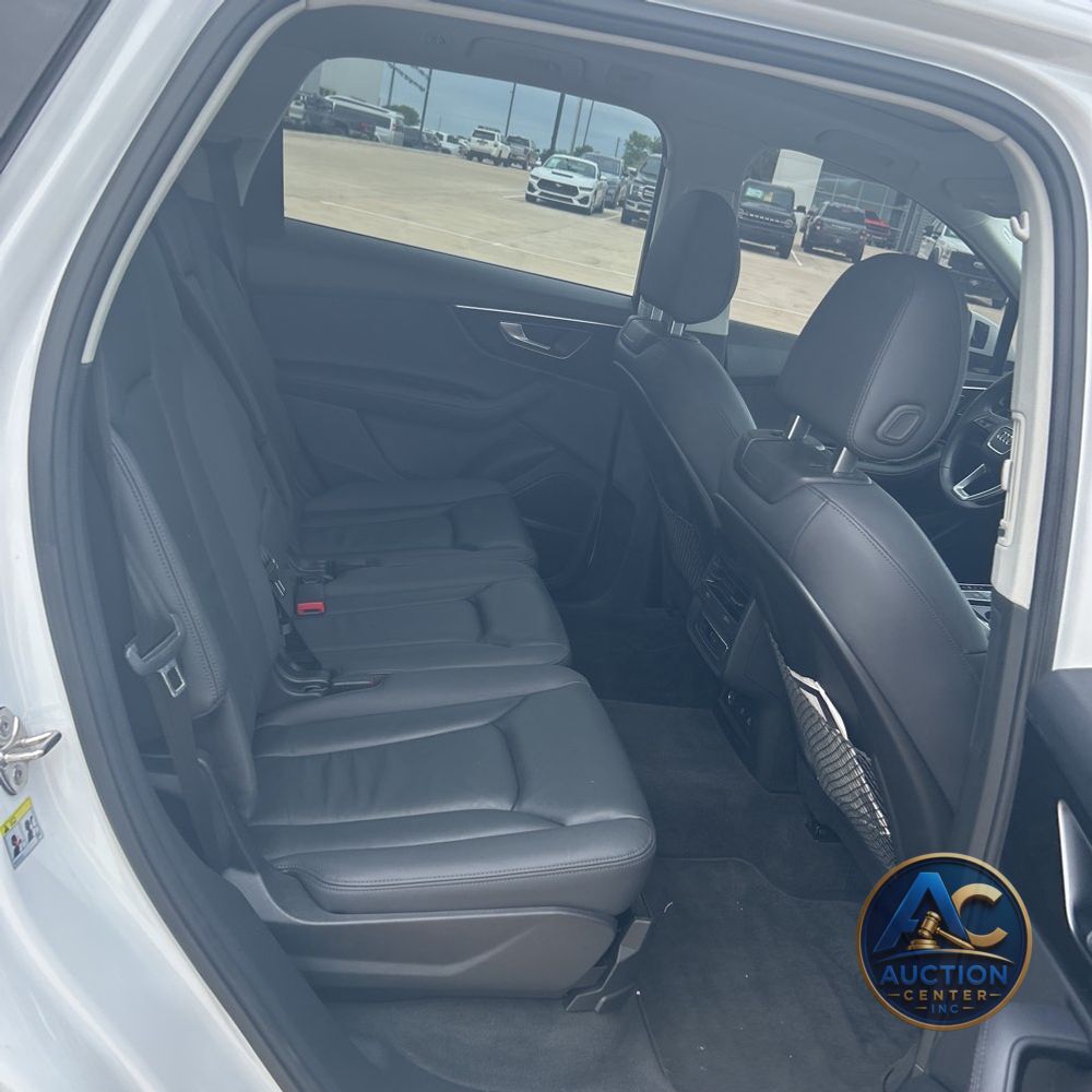 2024 Audi Q7 Premium Plus 55