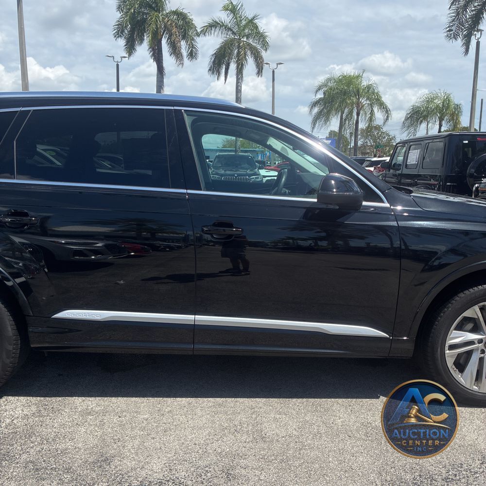 2024 Audi Q7 Premium Plus 55