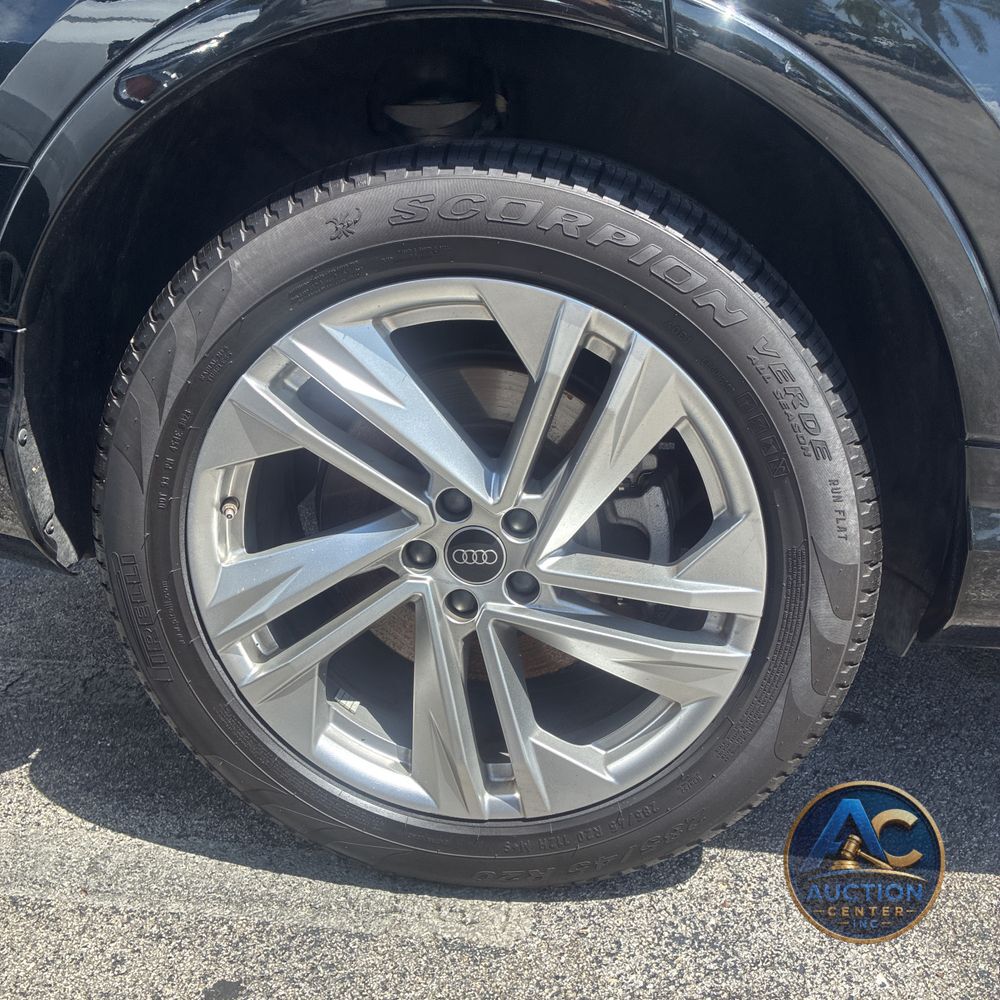 2024 Audi Q7 Premium Plus 55