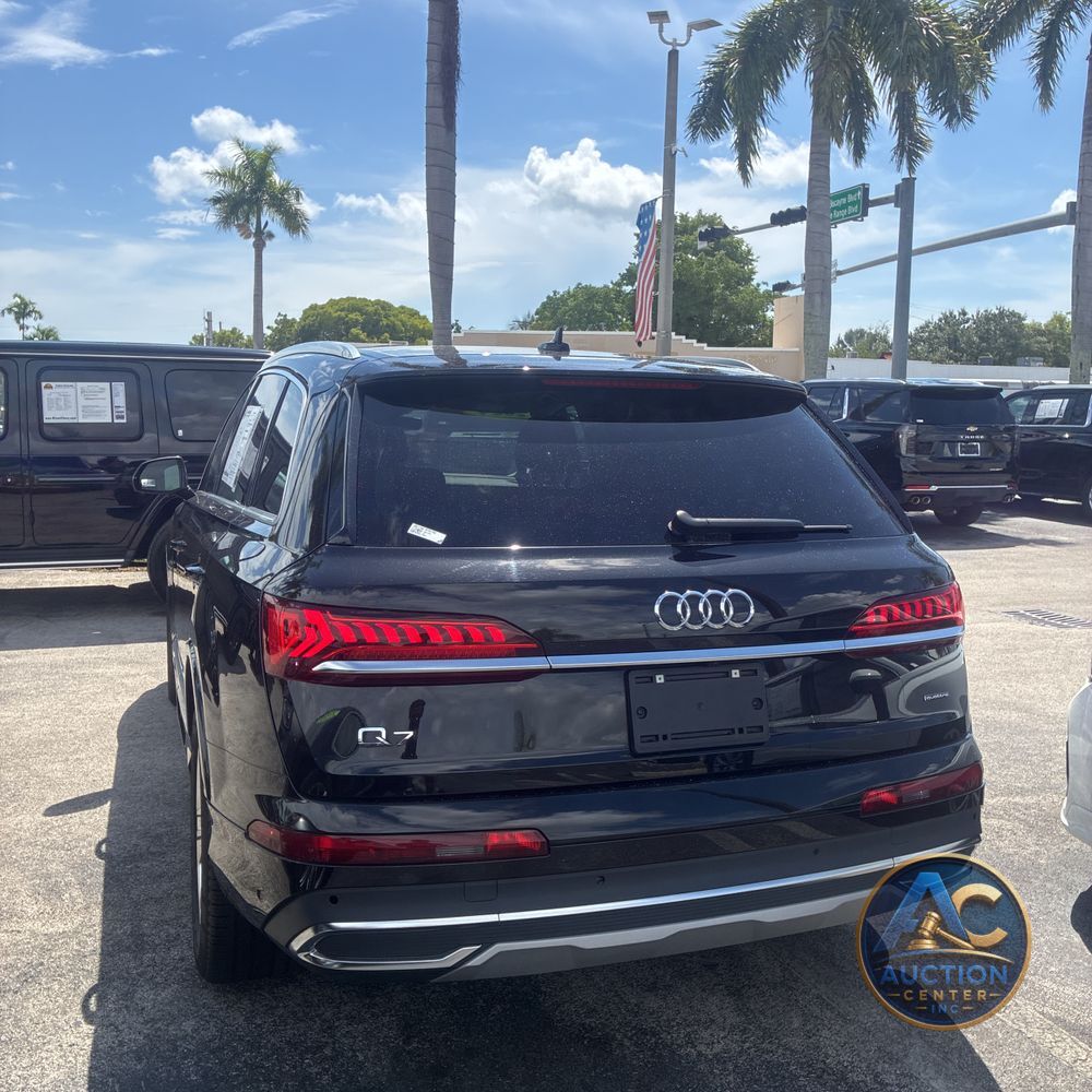 2024 Audi Q7 Premium Plus 55