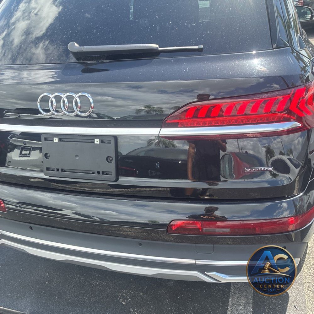 2024 Audi Q7 Premium Plus 55