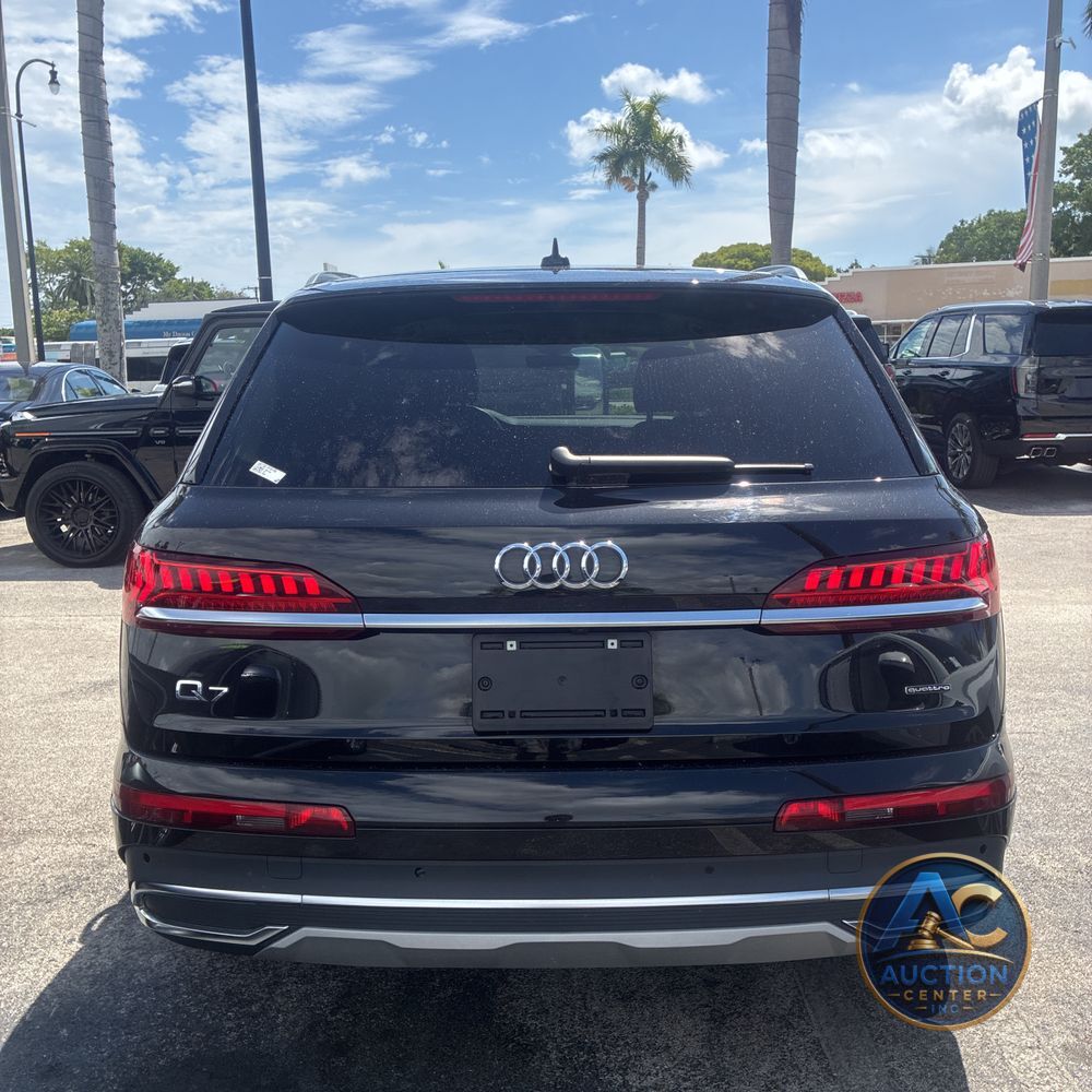 2024 Audi Q7 Premium Plus 55
