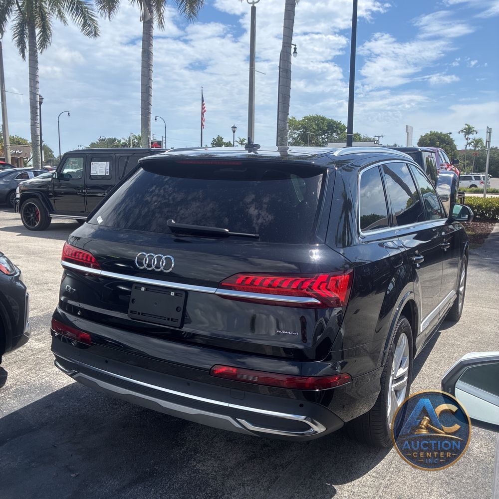 2024 Audi Q7 Premium Plus 55