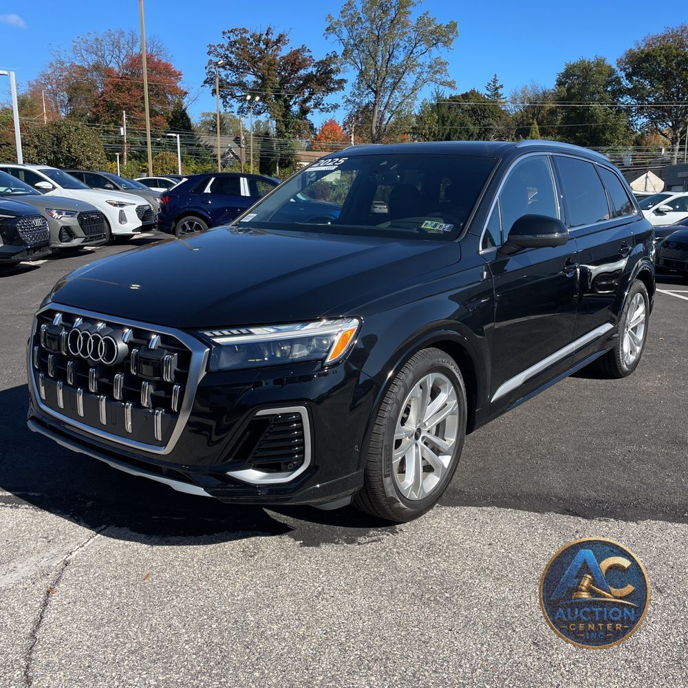 2025 Audi Q7 Prestige 55