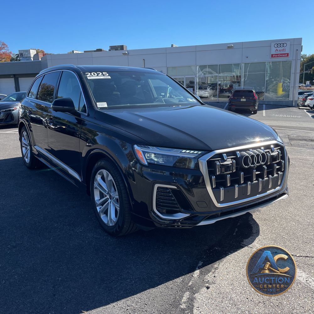 2025 Audi Q7 Prestige 55