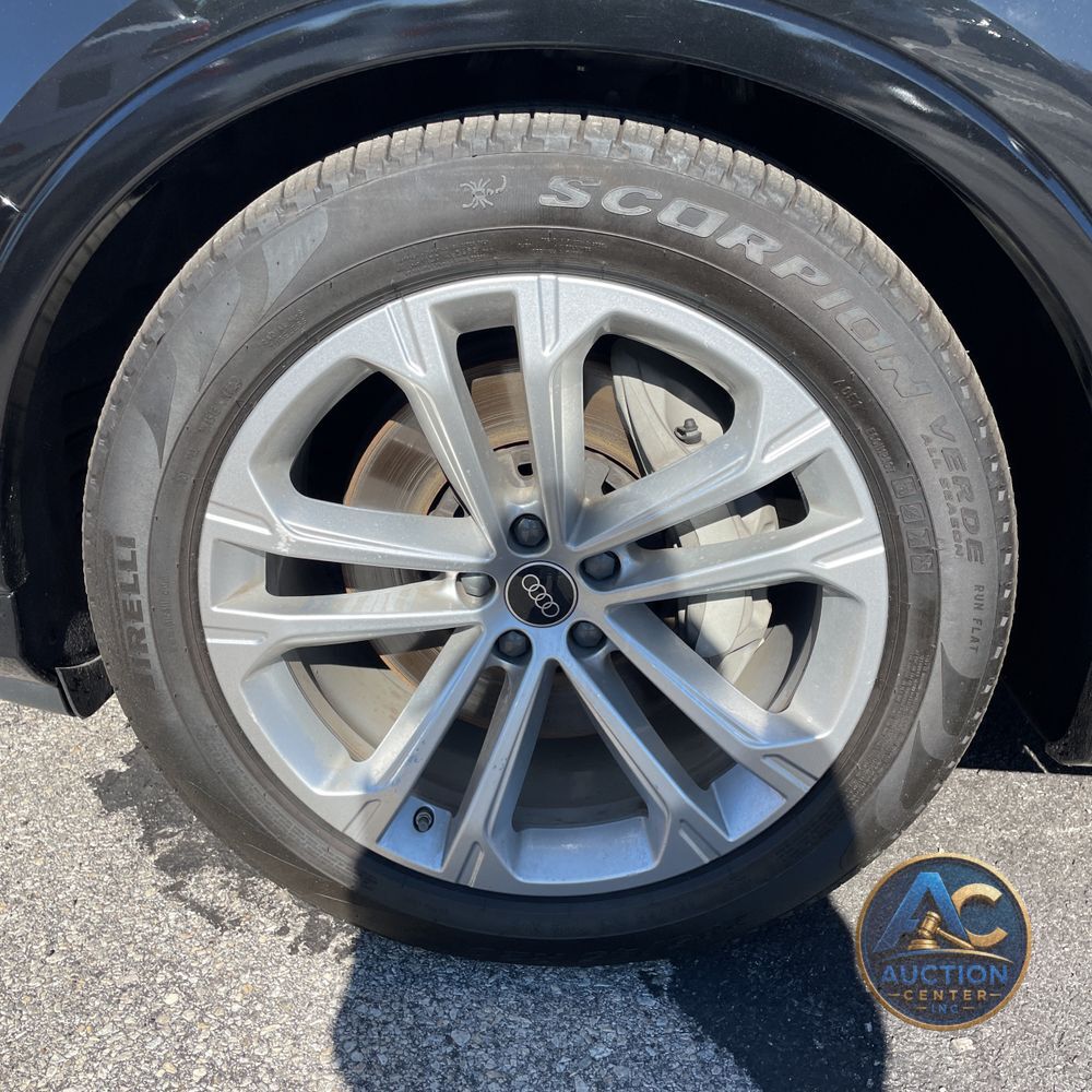 2025 Audi Q7 Prestige 55