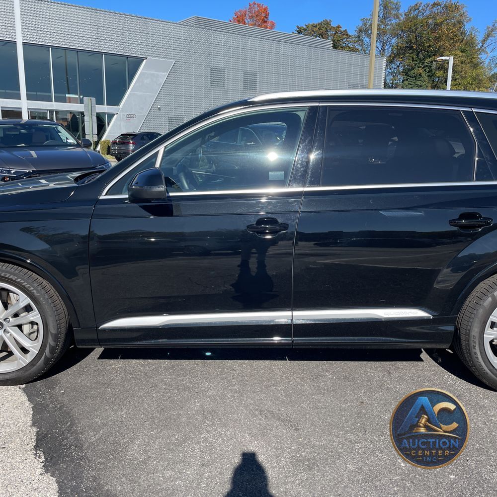 2025 Audi Q7 Prestige 55