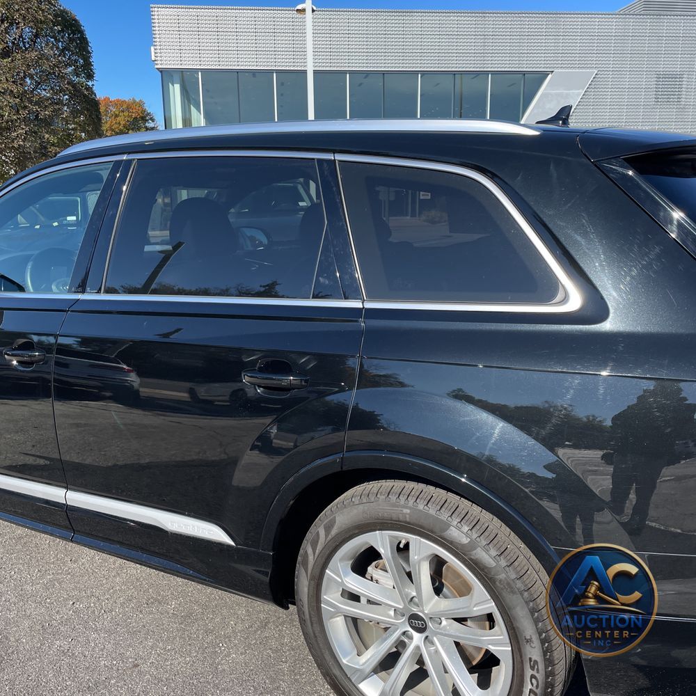 2025 Audi Q7 Prestige 55