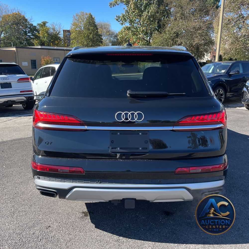 2025 Audi Q7 Prestige 55