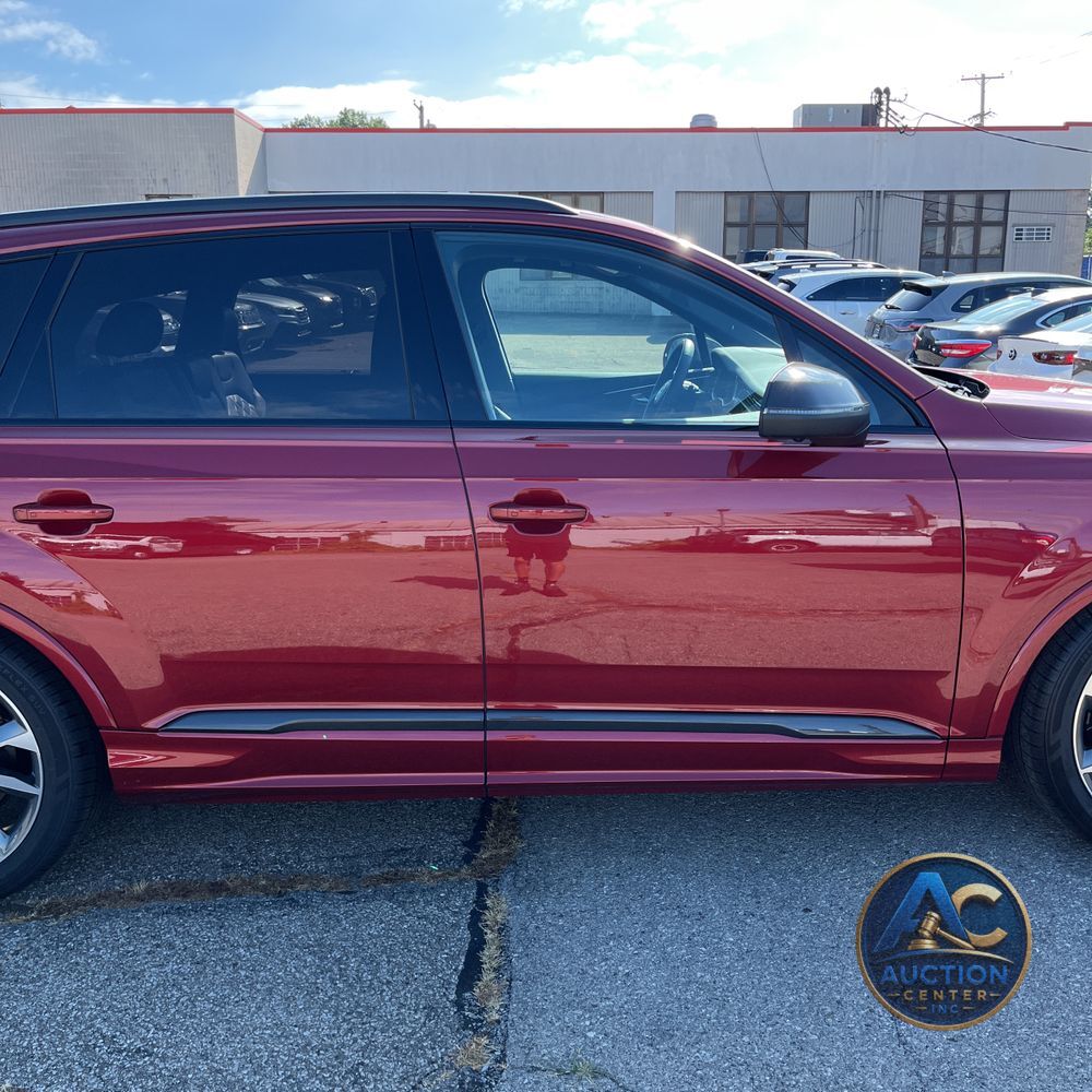 2024 Audi SQ7 Prestige