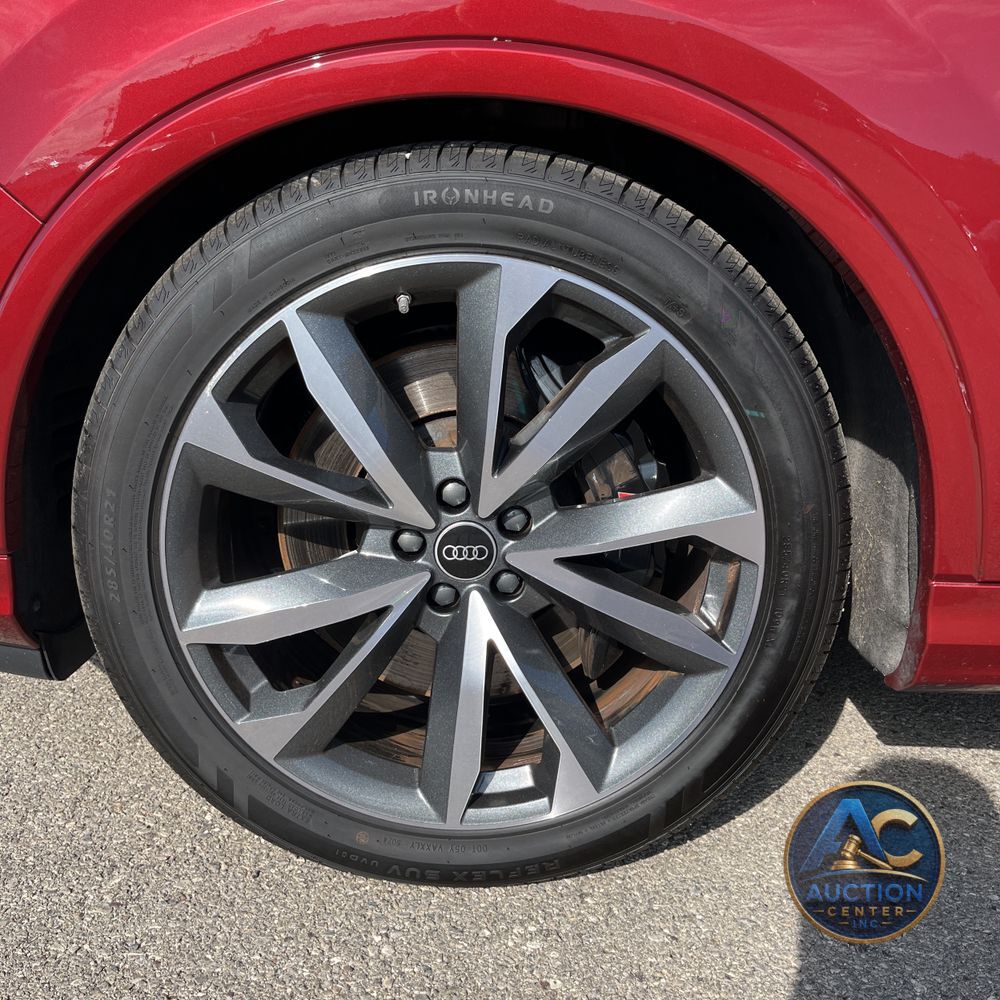 2024 Audi SQ7 Prestige