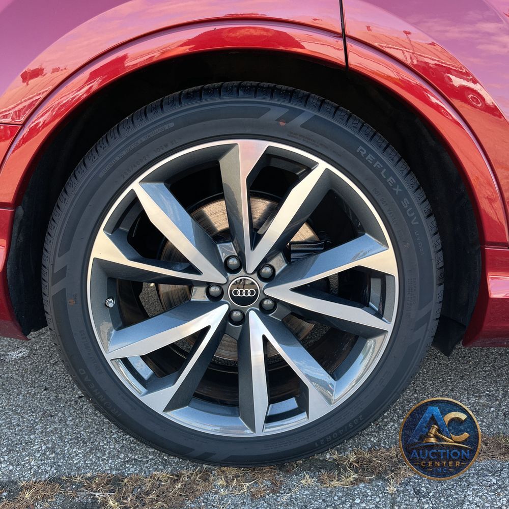 2024 Audi SQ7 Prestige