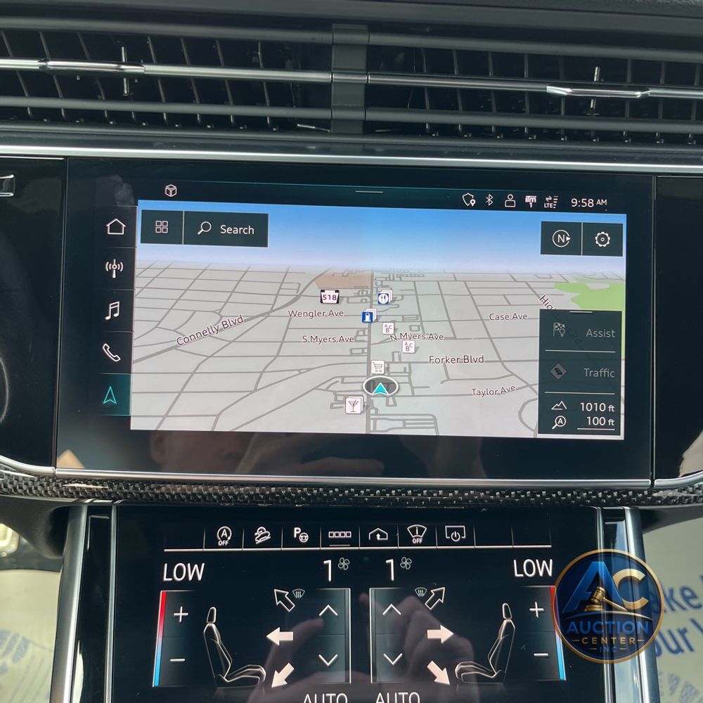 2024 Audi SQ7 Prestige