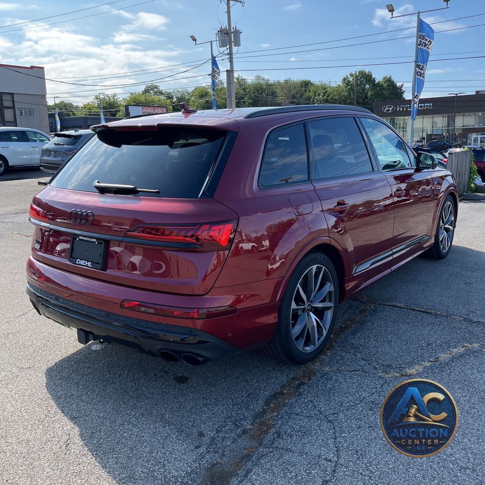 2024 Audi SQ7 Prestige