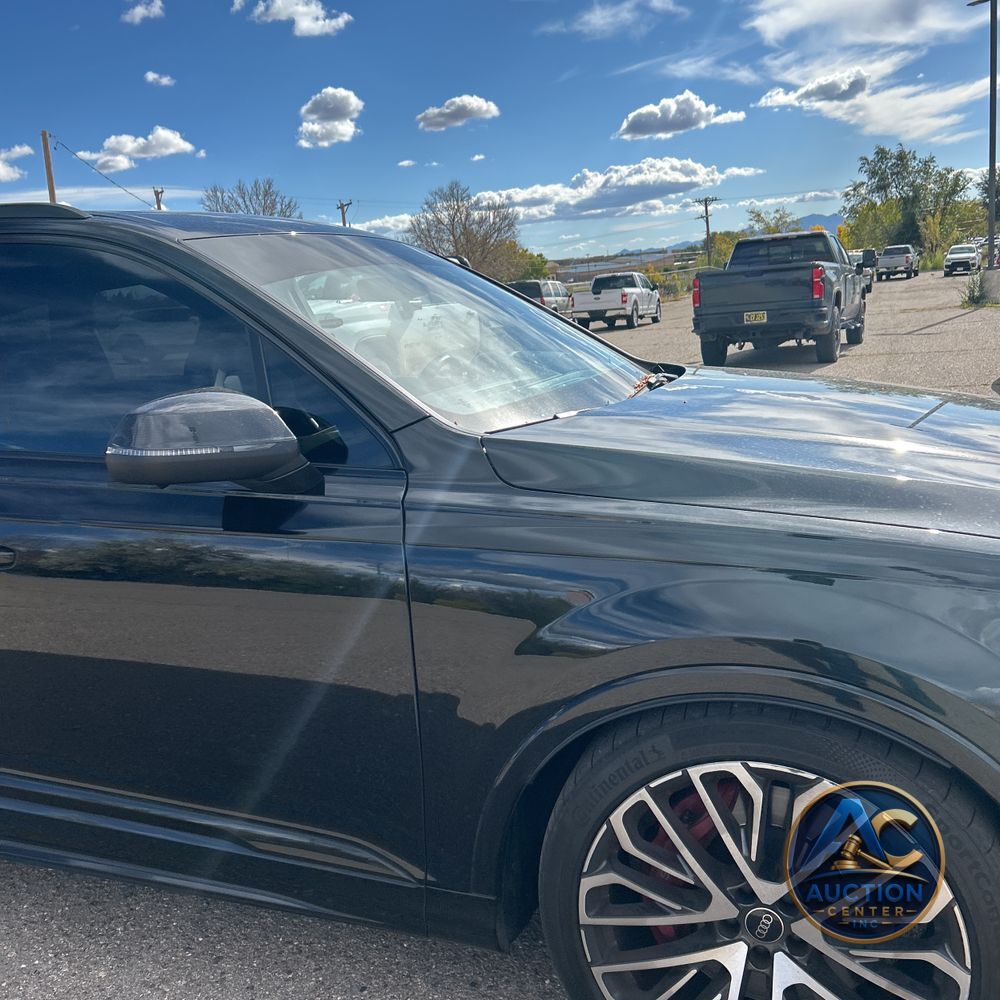 2025 Audi SQ7 Prestige