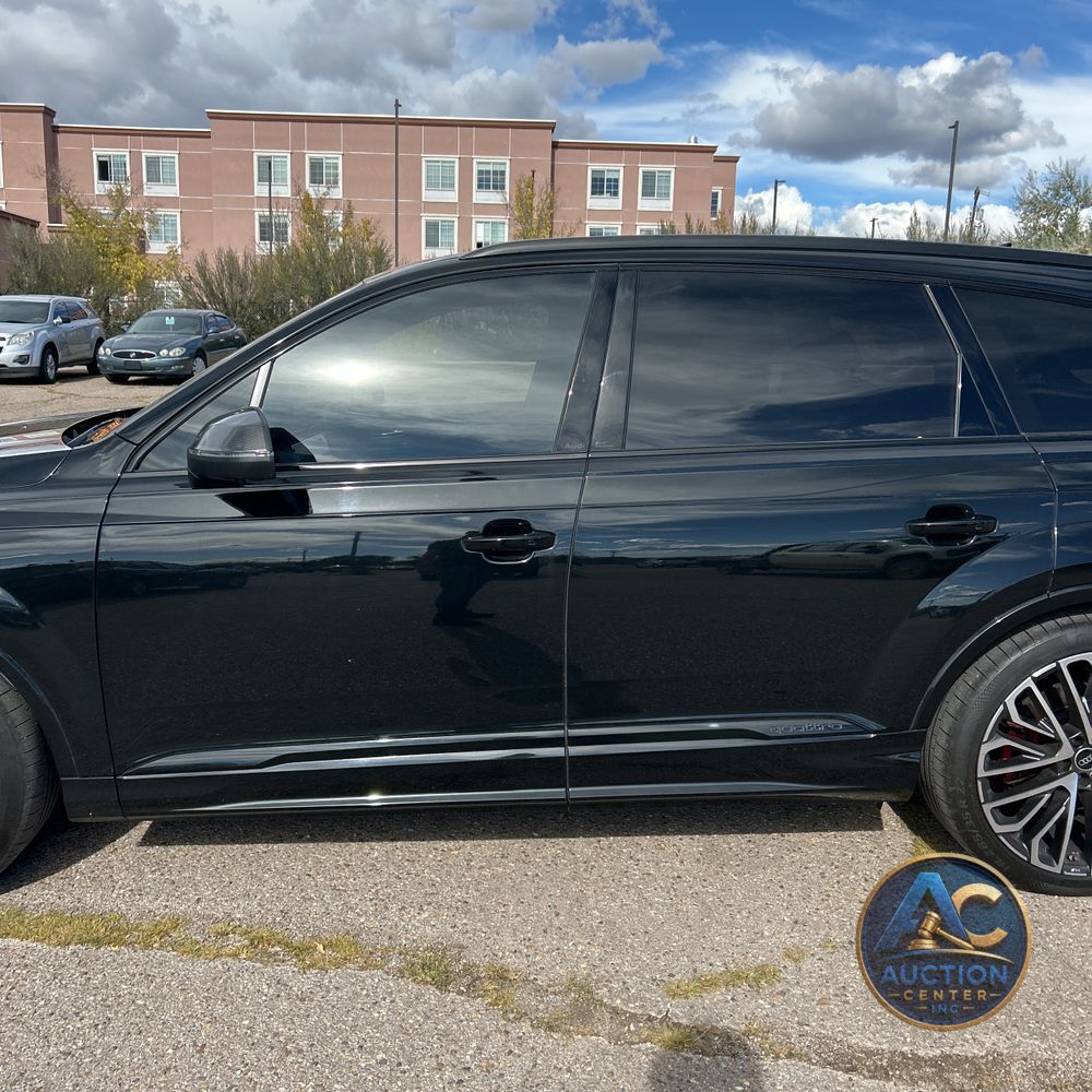 2025 Audi SQ7 Prestige