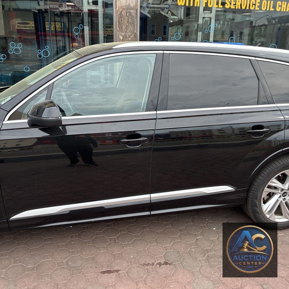2023 Audi Q7 Prestige