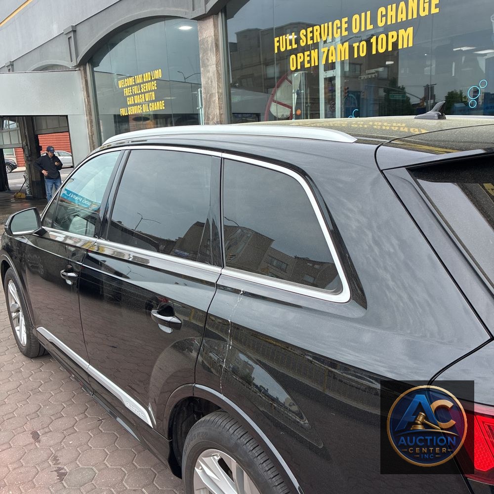 2023 Audi Q7 Prestige