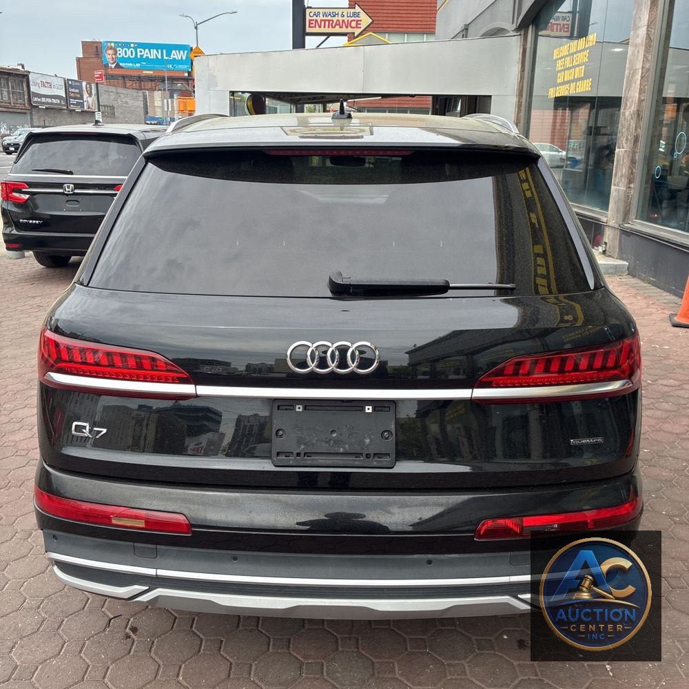2023 Audi Q7 Prestige