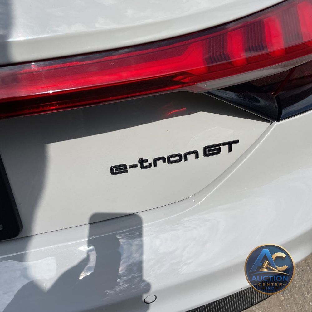 2023 Audi e-tron GT RS
