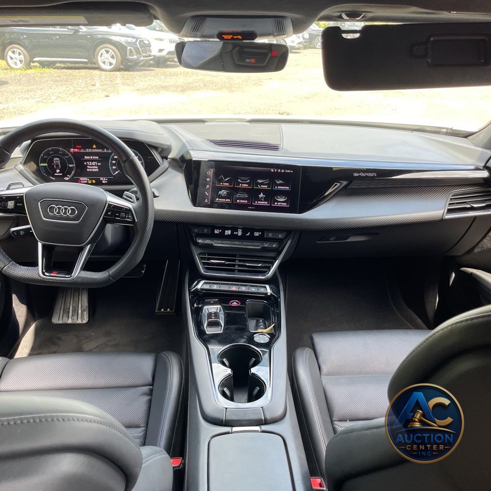 2023 Audi e-tron GT RS