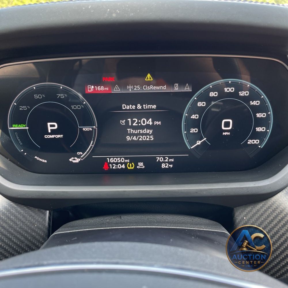 2023 Audi e-tron GT RS