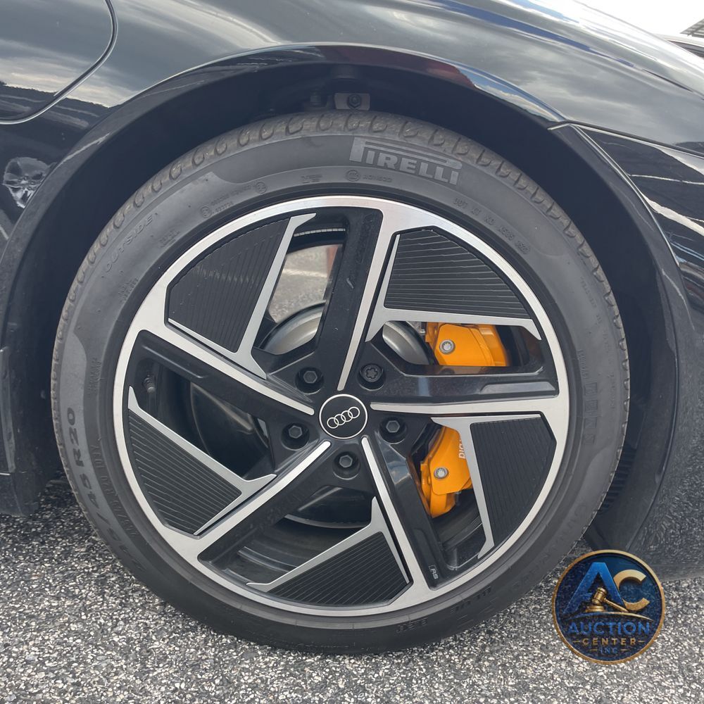 2024 Audi RS e-tron GT Base