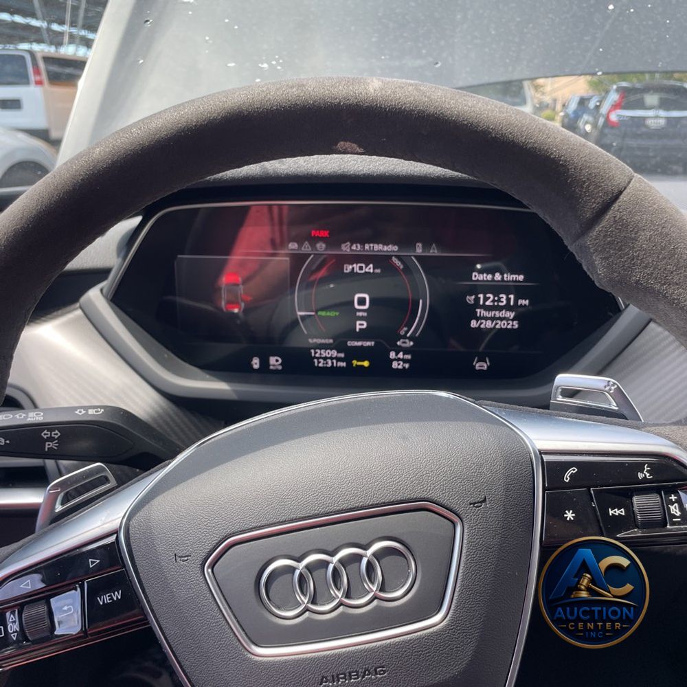 2024 Audi RS e-tron GT Base
