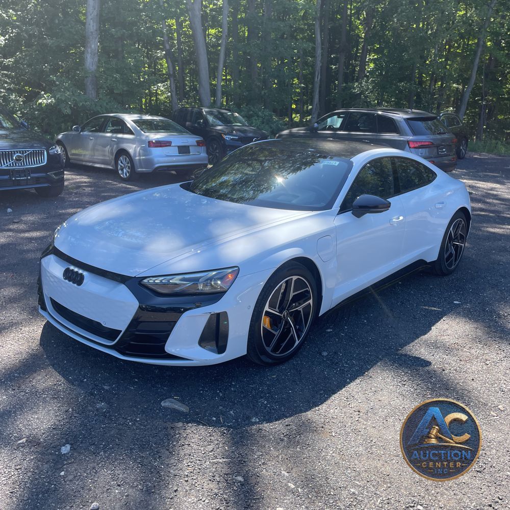 2023 Audi e-tron GT RS