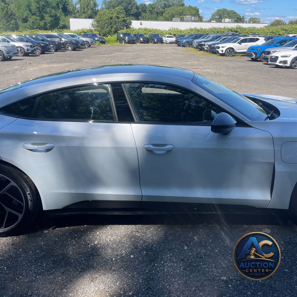 2023 Audi e-tron GT RS