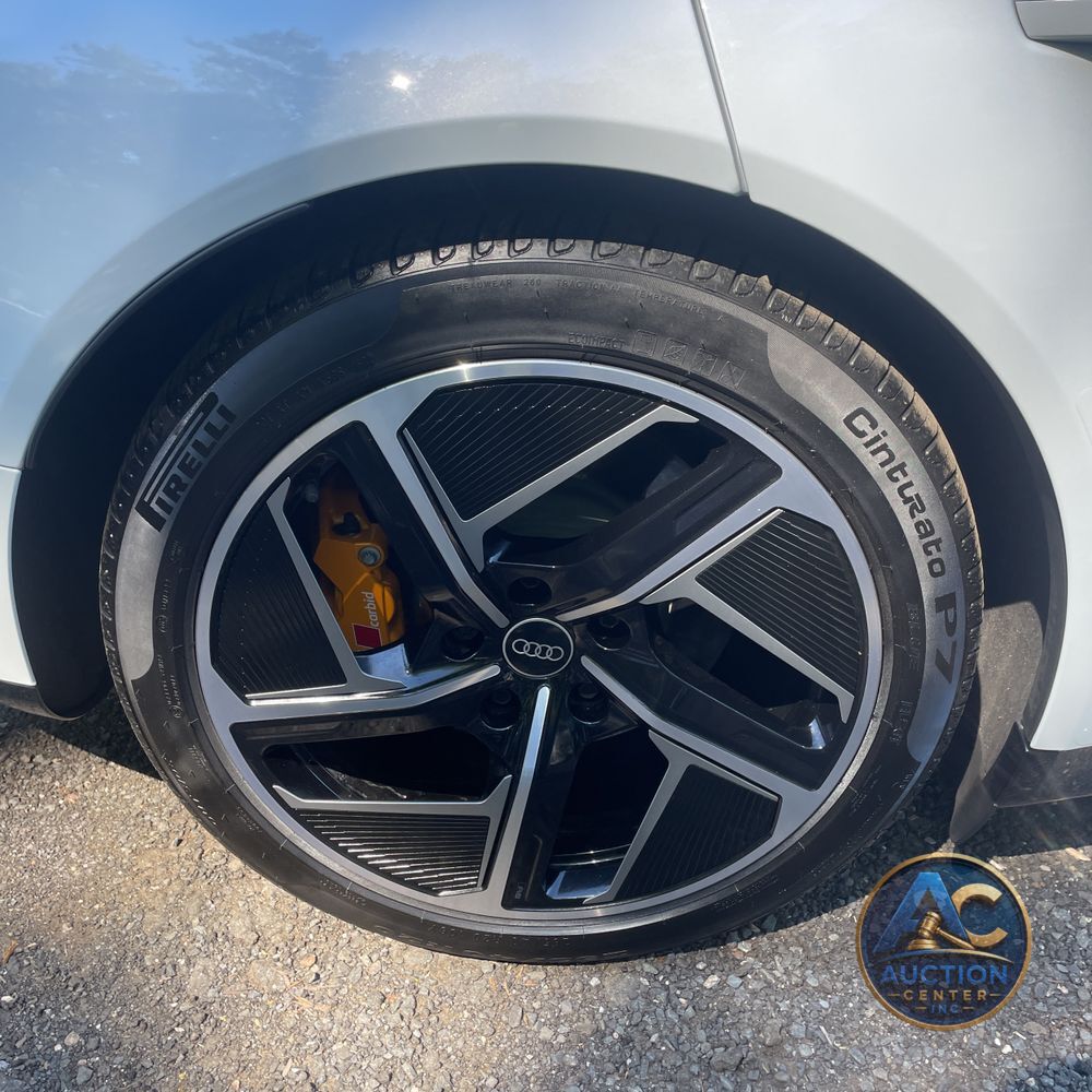 2023 Audi e-tron GT RS