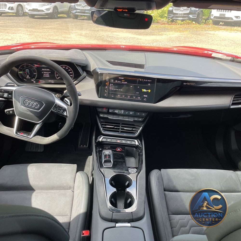 2023 Audi e-tron GT RS