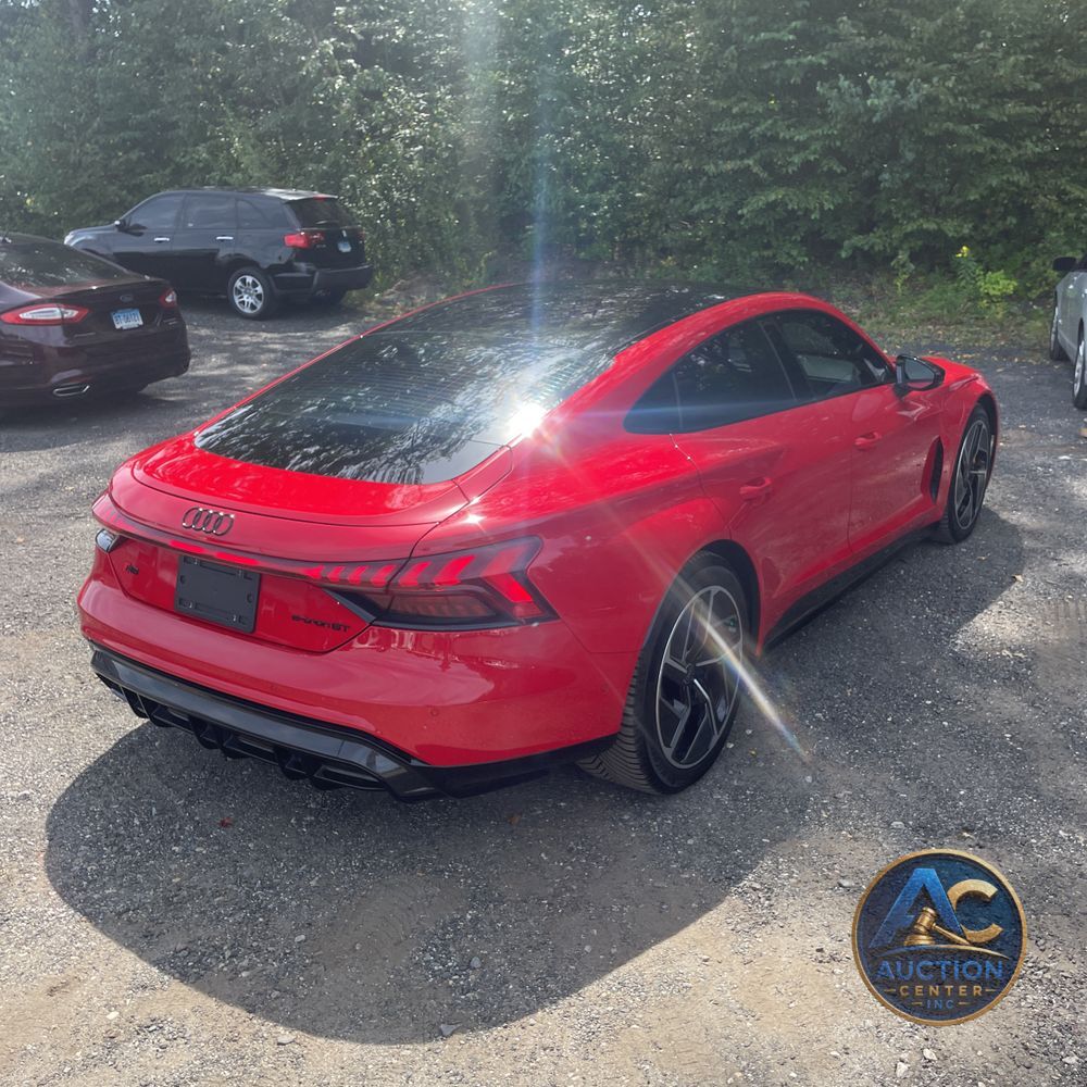 2023 Audi e-tron GT RS
