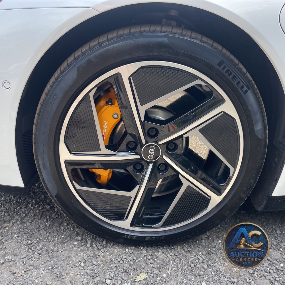 2023 Audi e-tron GT RS