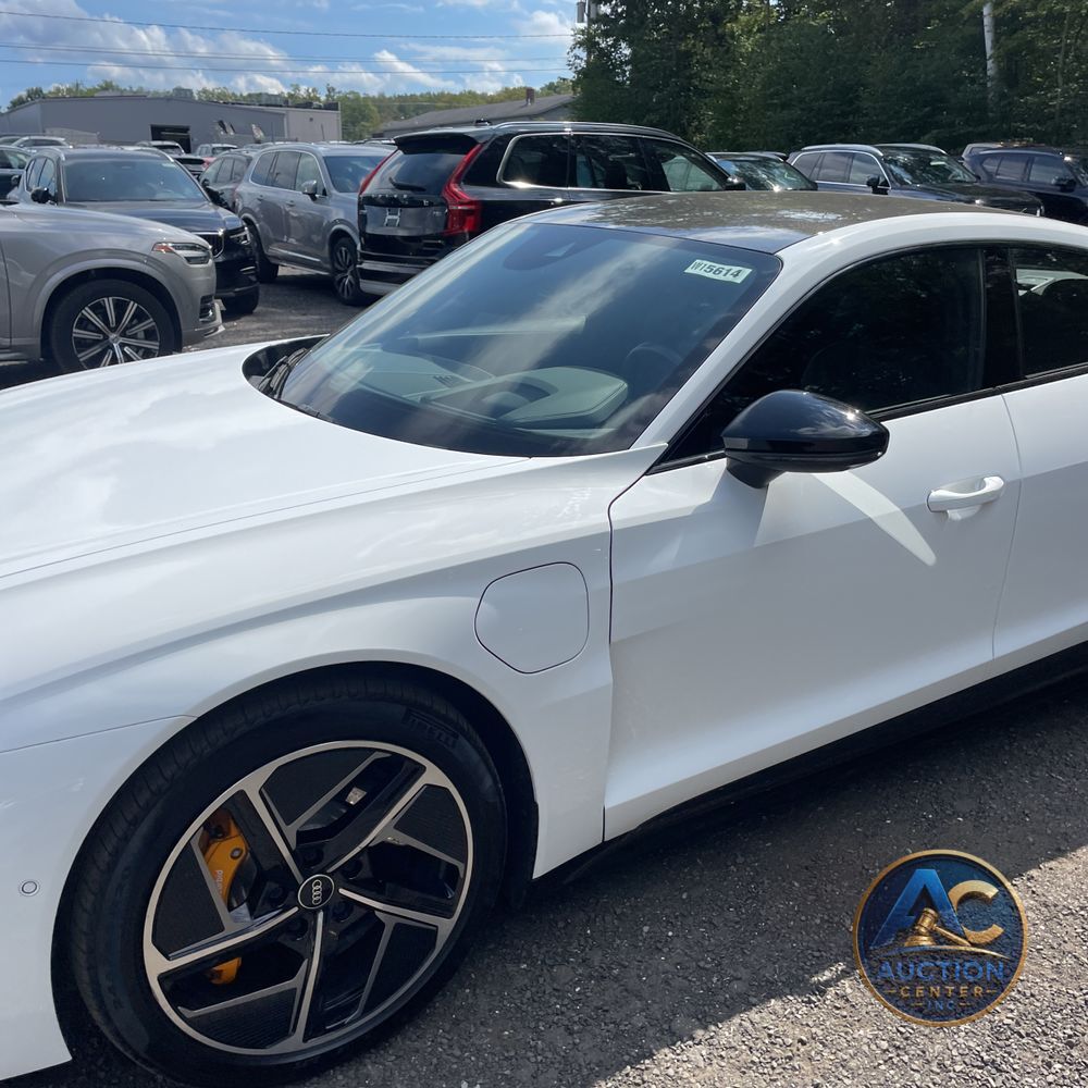 2023 Audi e-tron GT RS