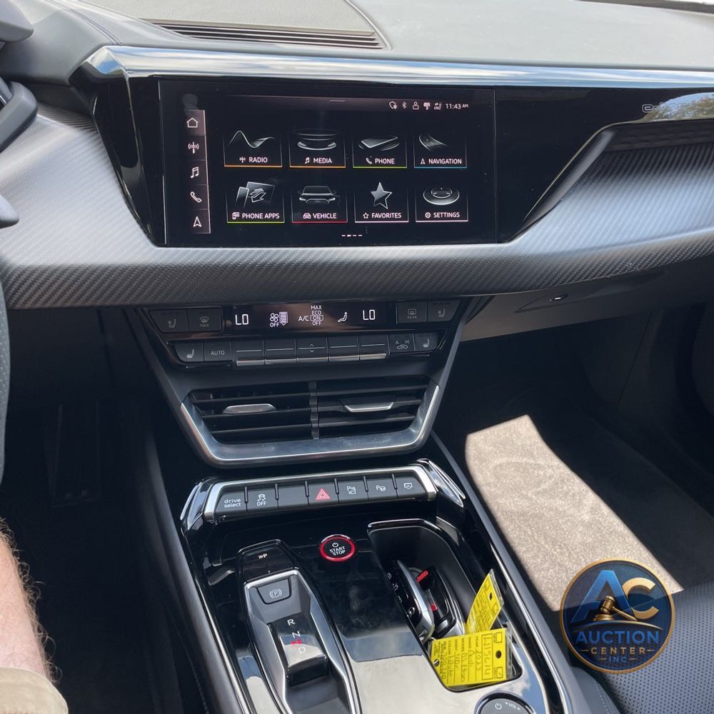 2023 Audi e-tron GT RS
