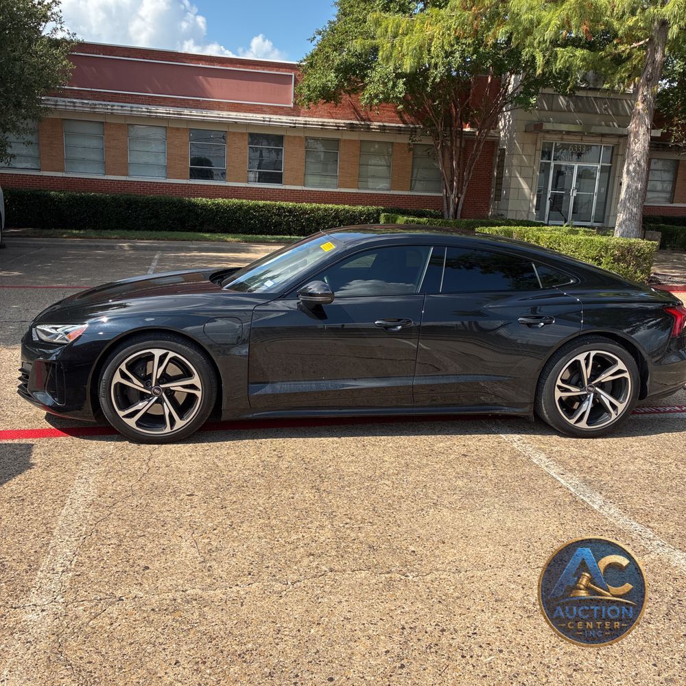 2023 Audi e-tron GT Premium Plus