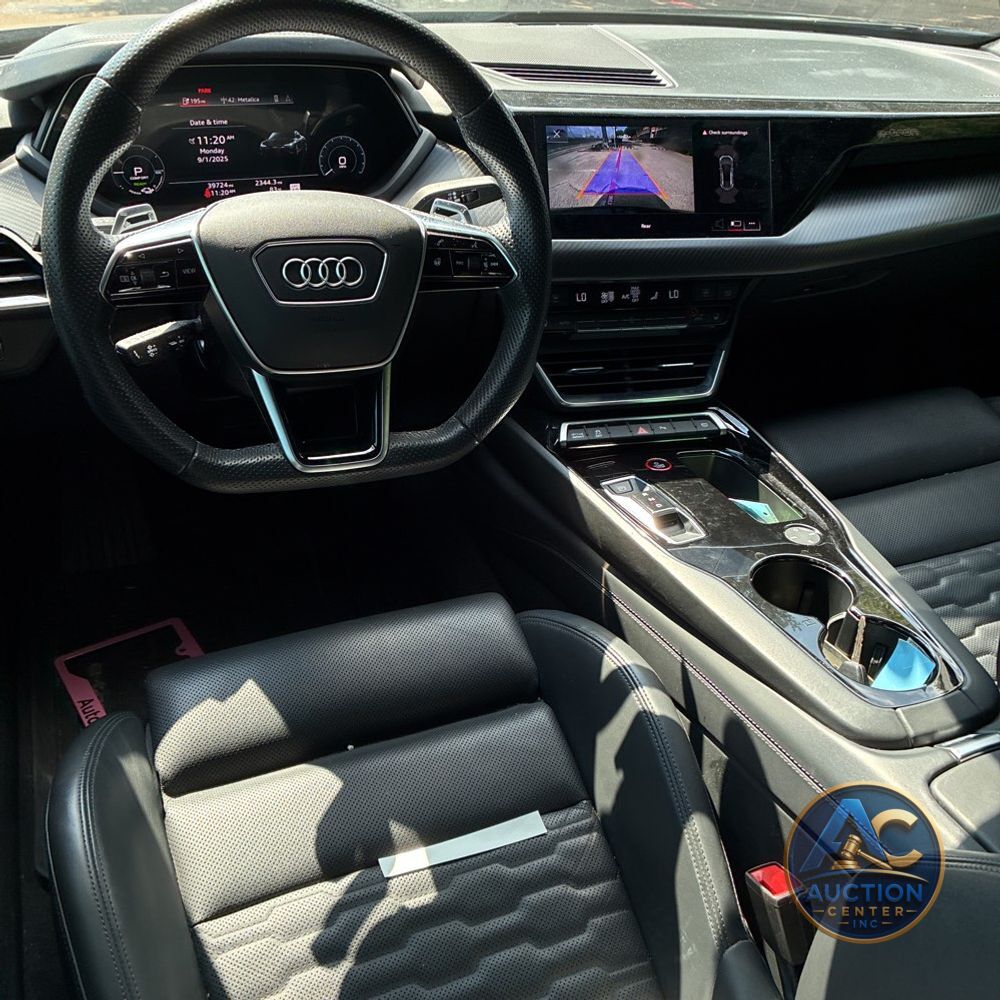 2023 Audi e-tron GT Premium Plus