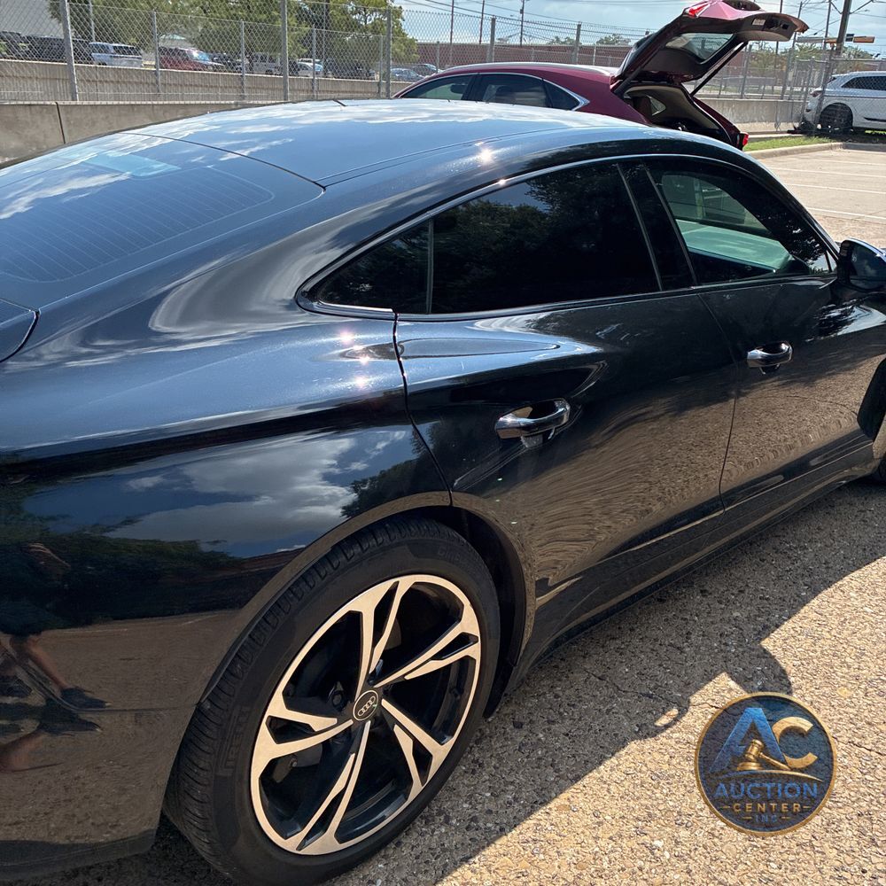 2023 Audi e-tron GT Premium Plus