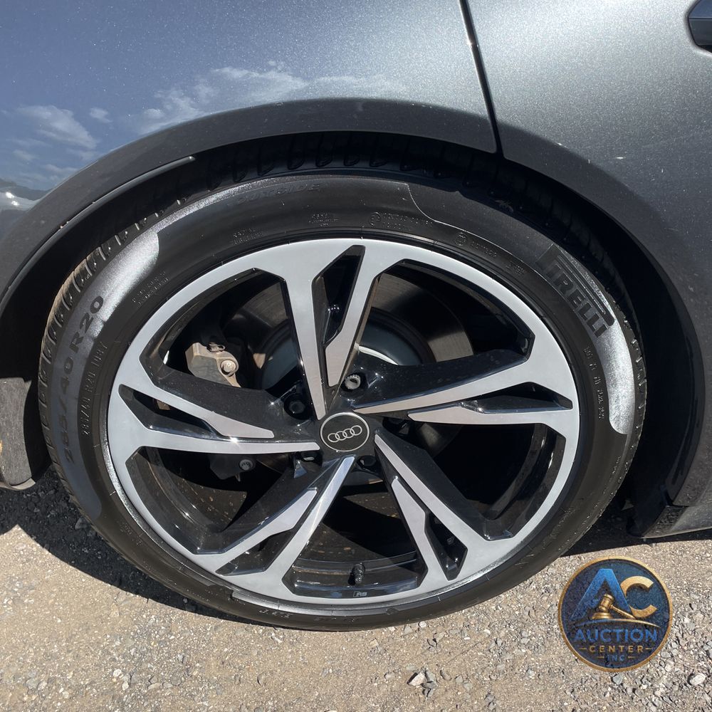 2023 Audi e-tron GT Premium Plus