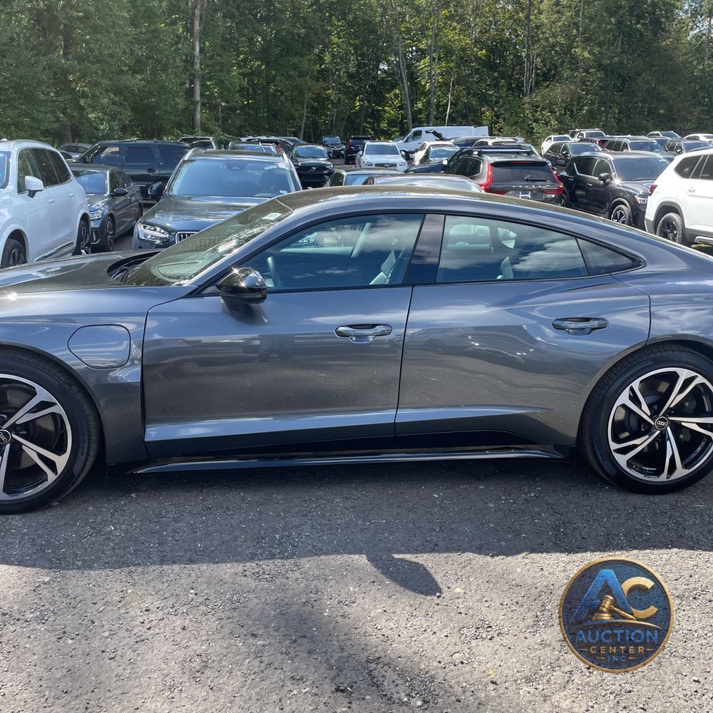 2023 Audi e-tron GT Premium Plus