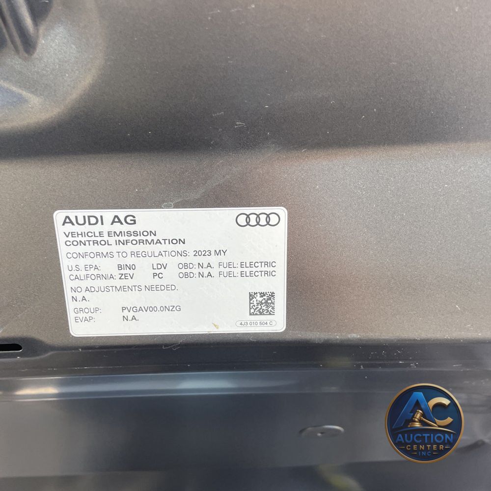 2023 Audi e-tron GT Premium Plus