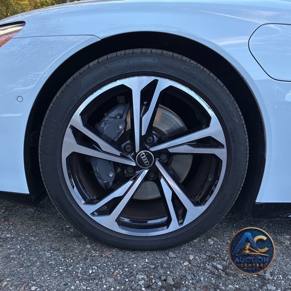 2023 Audi e-tron GT Prestige