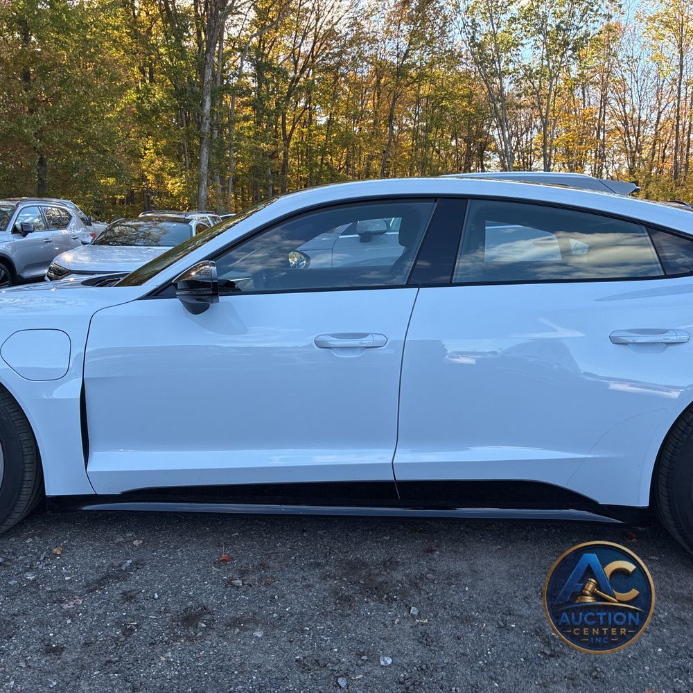 2023 Audi e-tron GT Prestige