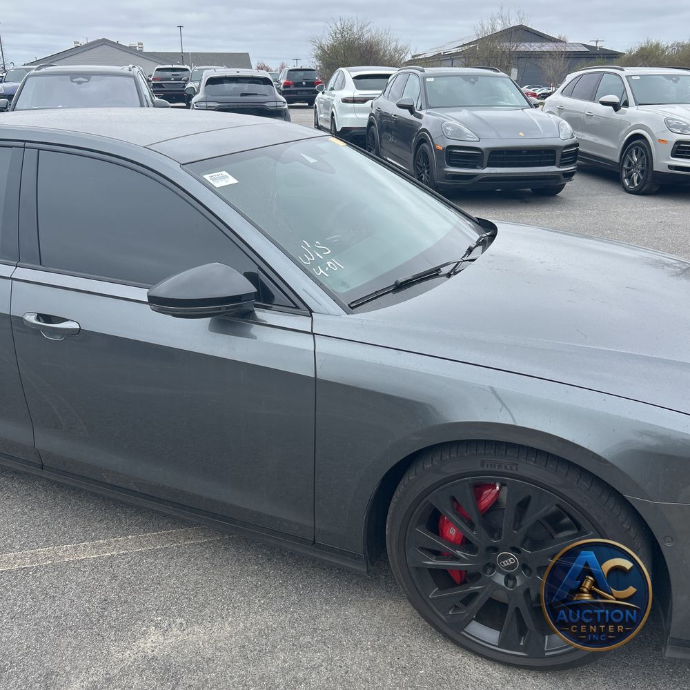 2025 Audi S8 TFSI quattro Tiptronic