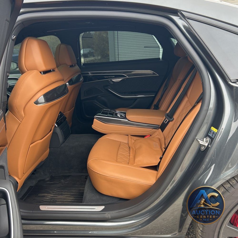 2025 Audi S8 TFSI quattro Tiptronic