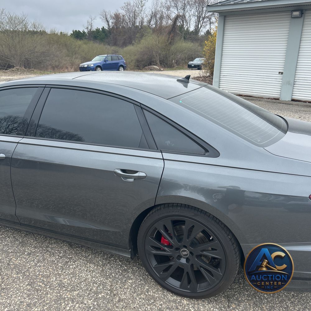 2025 Audi S8 TFSI quattro Tiptronic