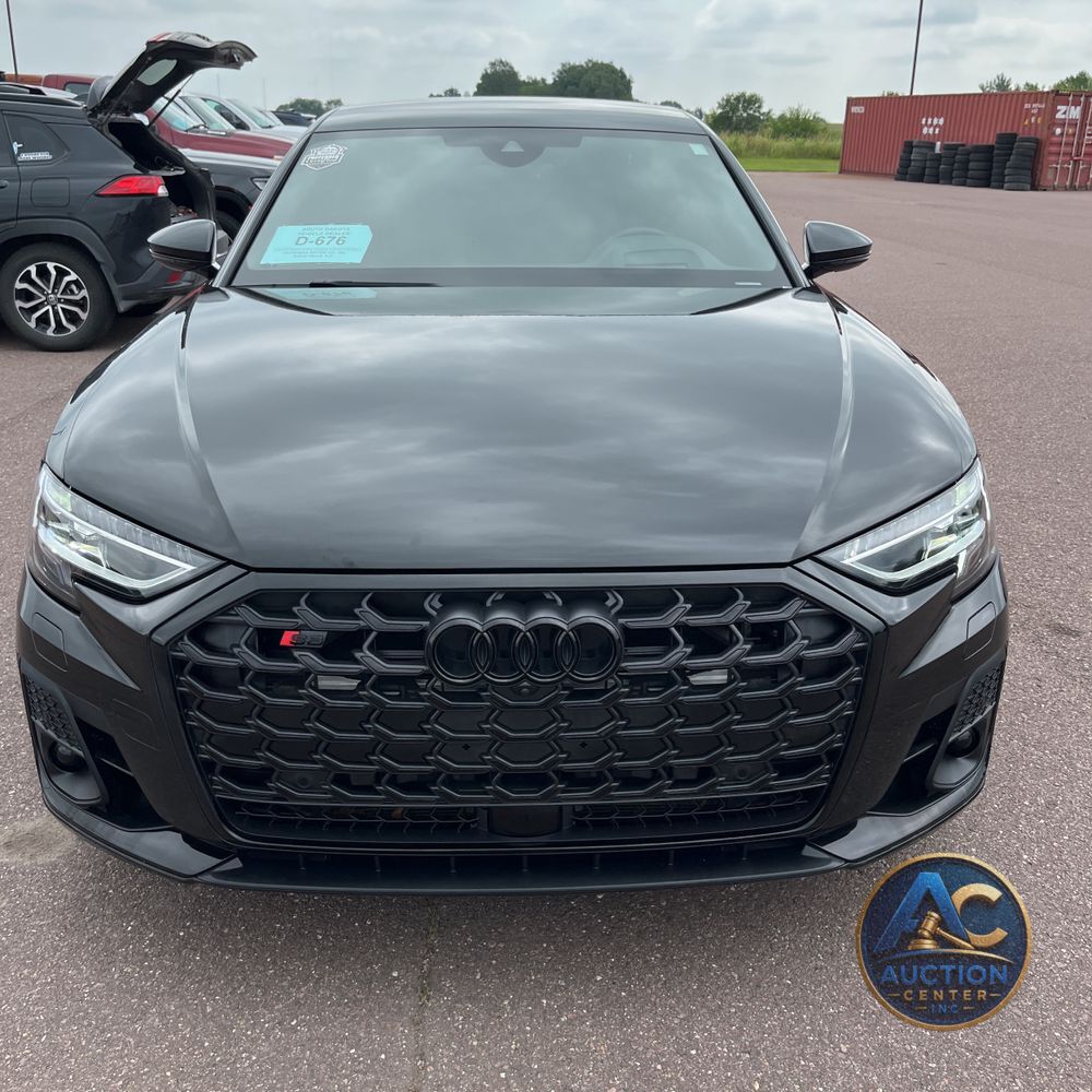 2022 Audi S8 4.0T quattro